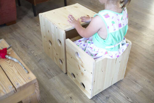 Nica - Sedia & Tavolo Cubo in legno stile montessori per bimbi e adulti - immagine 5